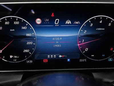MERCEDES-BENZ GLC - 8