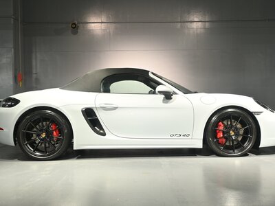 PORSCHE 718 BOXSTER 2025 thumbnail 21