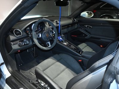 PORSCHE 718 BOXSTER 2025 thumbnail 34