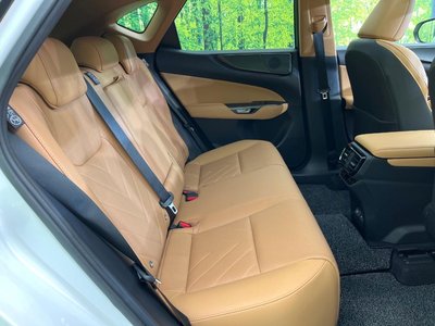2023 Lexus NX 照片 9