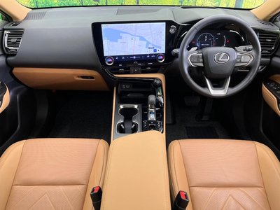 2023 Lexus NX 照片 2