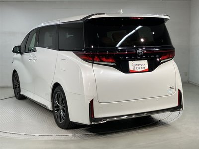 TOYOTA VELLFIRE - 4
