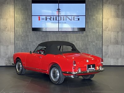 ALFA ROMEO GIULIETTA SPIDER - 7