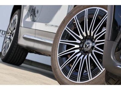 MERCEDES-BENZ GLB - 9