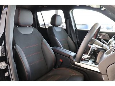 MERCEDES-BENZ GLB - 6