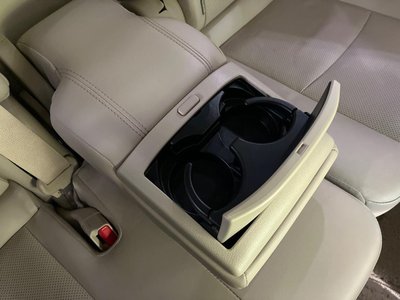 صورة مصغرة 63 لـ 2023 Toyota LAND CRUISER PRADO