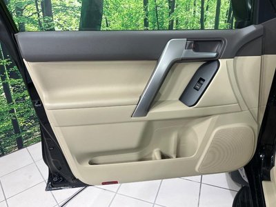 صورة مصغرة 53 لـ 2023 Toyota LAND CRUISER PRADO