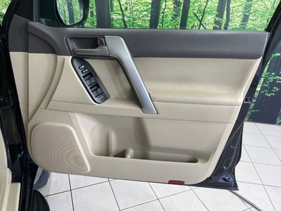 صورة مصغرة 51 لـ 2023 Toyota LAND CRUISER PRADO