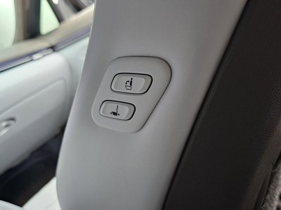 2024 Genesis GV70 — миниатюра 27