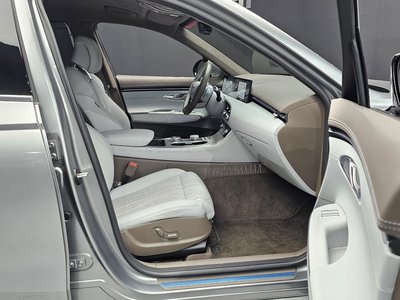 2024 Genesis GV70 — миниатюра 17