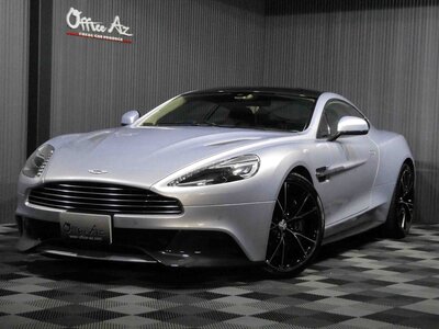 ASTON MARTIN VANQUISH