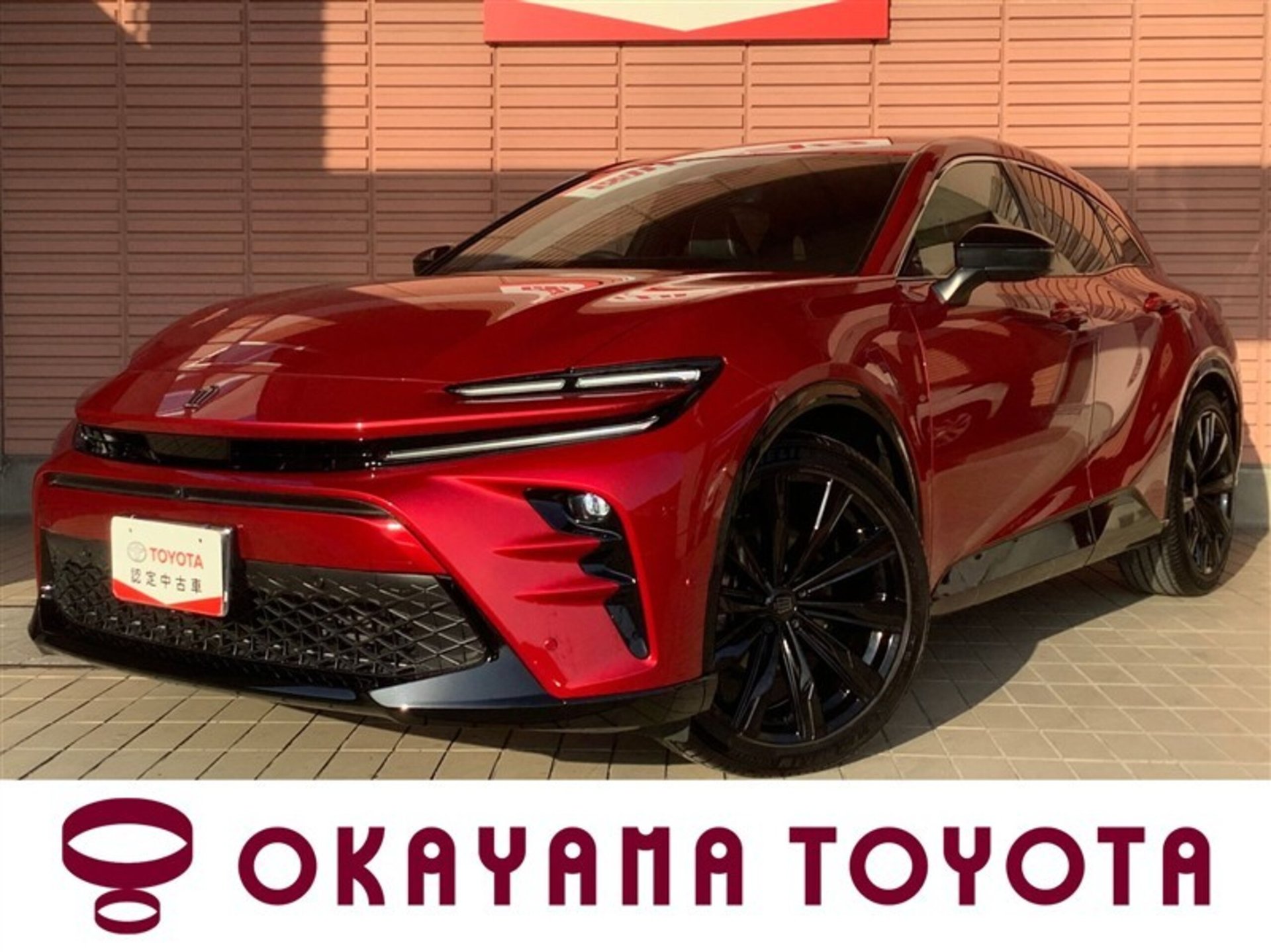 TOYOTA CROWN SPORT - View 1