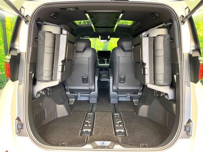 صورة مصغرة 36 لـ 2025 Toyota ALPHARD