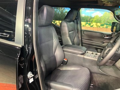 TOYOTA LAND CRUISER 250 - 8