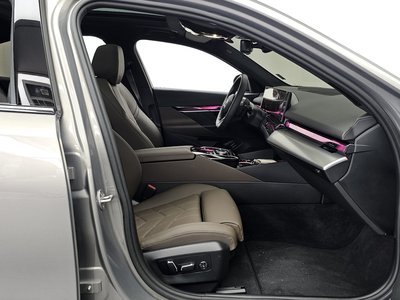 صورة مصغرة 17 لـ 2025 BMW 5 SERIES