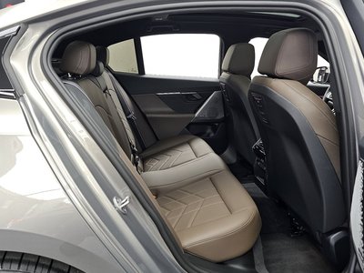 صورة مصغرة 18 لـ 2025 BMW 5 SERIES