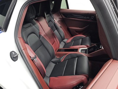 2026 Porsche PANAMERA 缩略图 17