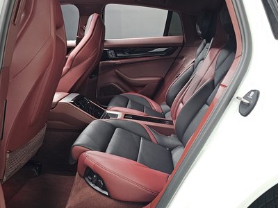 2026 Porsche PANAMERA 缩略图 18