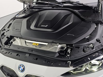BMW I4 - 8