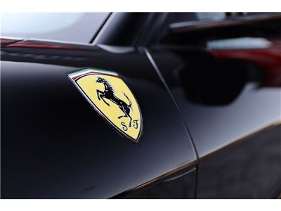 FERRARI F12 - 9