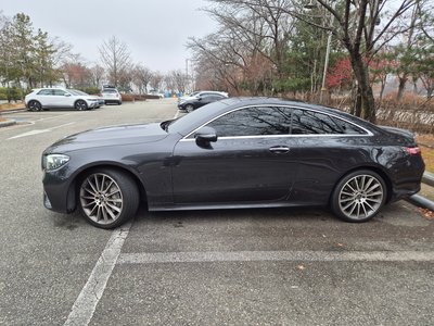 MERCEDES-BENZ E-CLASS - 6