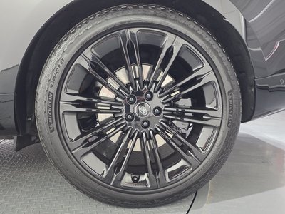 2025 LAND Rover RANGE ROVER photo 8