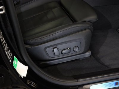 2024 BMW X4 — миниатюра 18