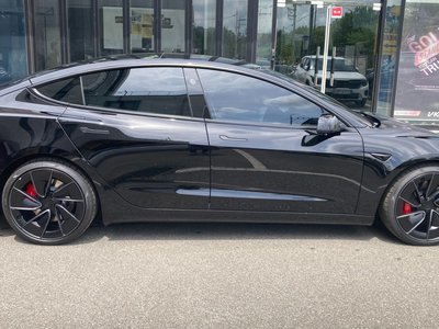 2026 Tesla MODEL 3 photo 3