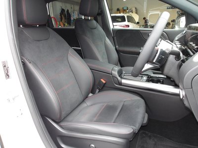 2025 Mercedes-BENZ B-CLASS photo 4
