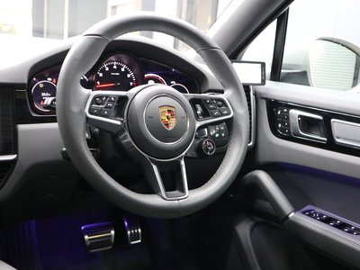 2022 Porsche CAYENNE thumbnail 72