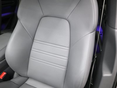 2022 Porsche CAYENNE thumbnail 60