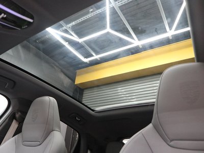 2022 Porsche CAYENNE thumbnail 64