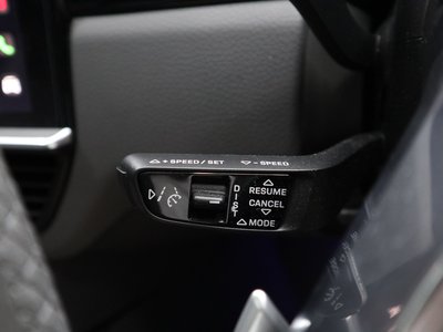 2022 Porsche CAYENNE thumbnail 40