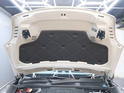 2022 Porsche CAYENNE thumbnail 23