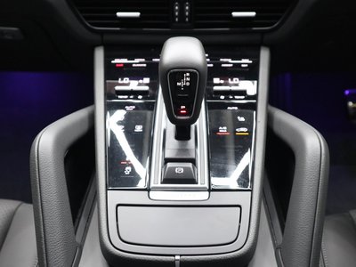 2022 Porsche CAYENNE thumbnail 77