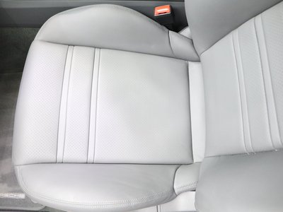 2022 Porsche CAYENNE thumbnail 61