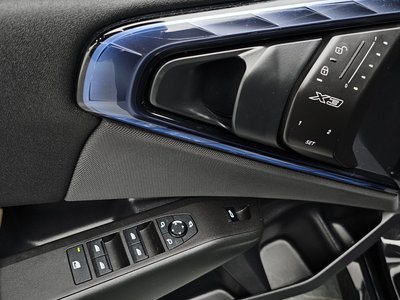 2025 BMW X3 缩略图 26