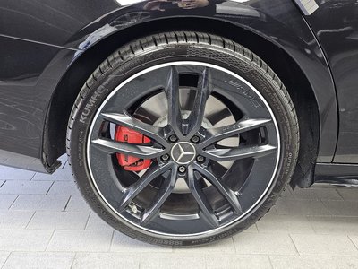 MERCEDES-BENZ E-CLASS - 6