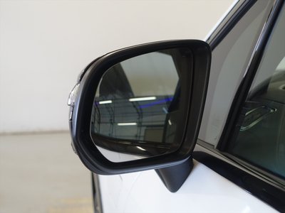 MERCEDES-BENZ EQS - 6