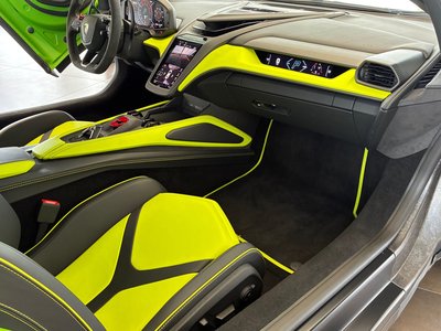 2025 Lamborghini REVUELTO thumbnail 43