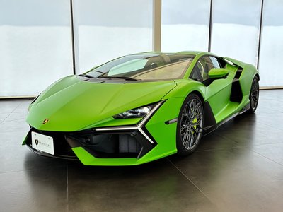 صورة 4 لـ 2025 Lamborghini REVUELTO