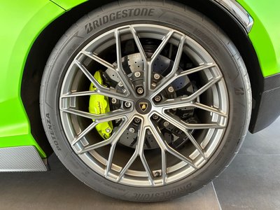 2025 Lamborghini REVUELTO thumbnail 48