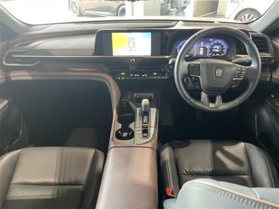2023 Toyota CROWN CROSSOVER photo 8