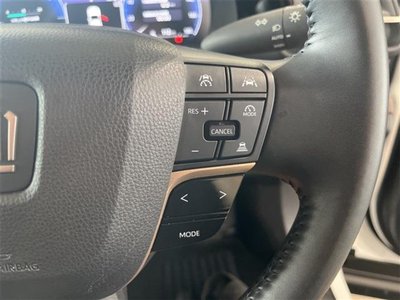 2023 Toyota CROWN CROSSOVER — миниатюра 12