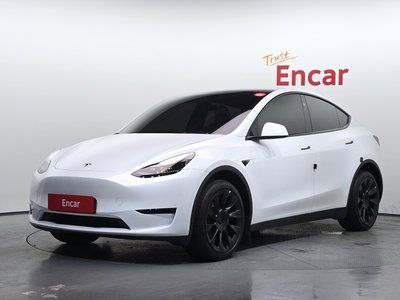TESLA MODEL Y - 1
