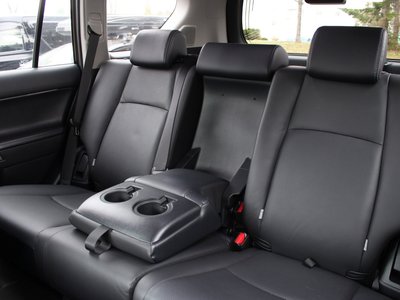 TOYOTA LAND CRUISER PRADO - 9