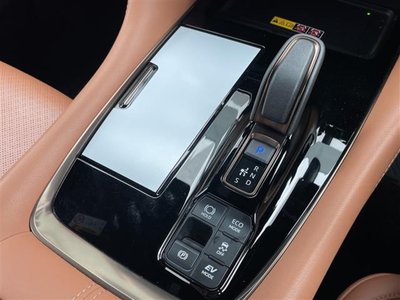 TOYOTA VELLFIRE - 8