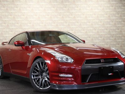 NISSAN GT-R - 9