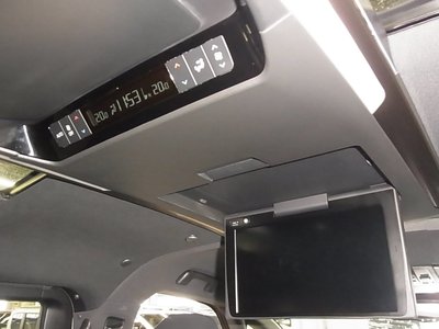 TOYOTA ALPHARD - 4