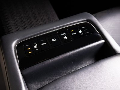 2018 Lexus LS thumbnail 41